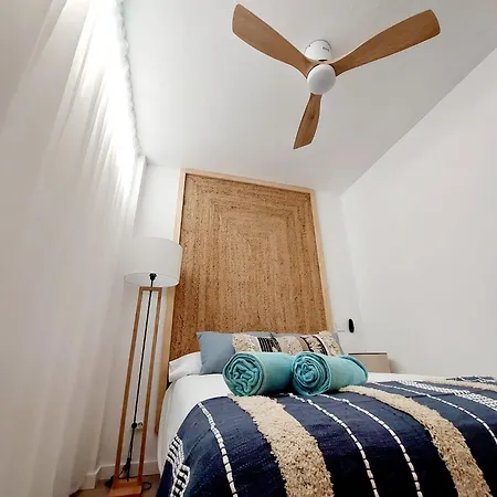Centrico Con Playa Y Piscina Apartment *