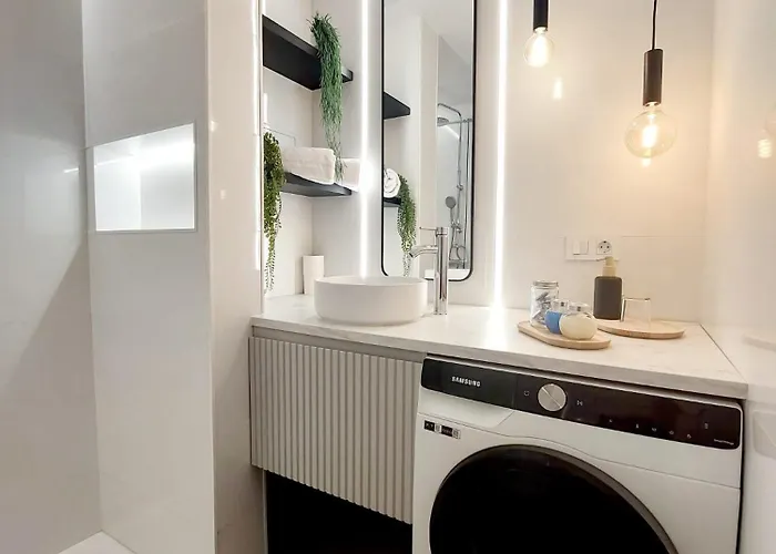 Centrico Con Playa Y Piscina *