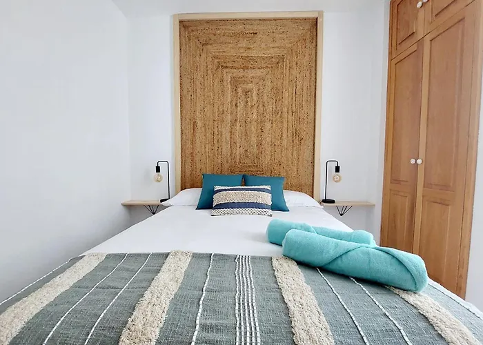 Céntrico Con Playa Y Piscina *