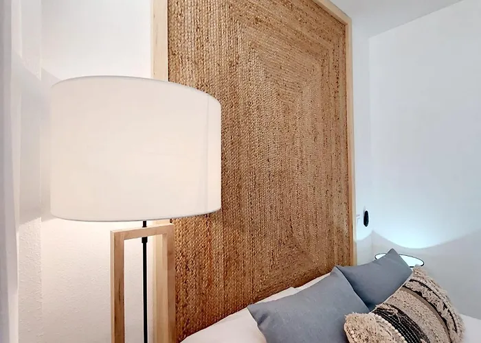 Céntrico Con Playa Y Piscina *